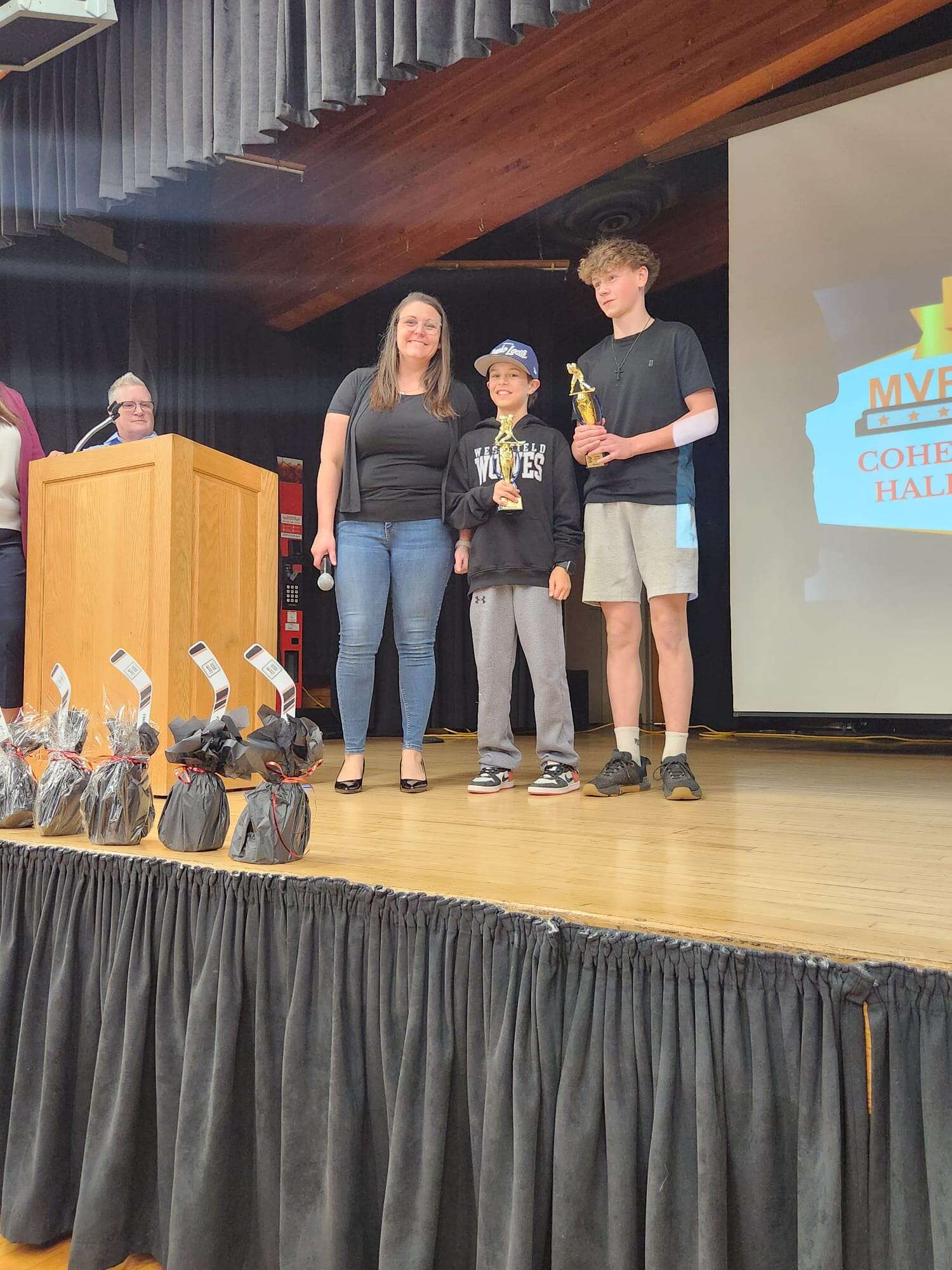 2025_U13-2_Awards.jpg